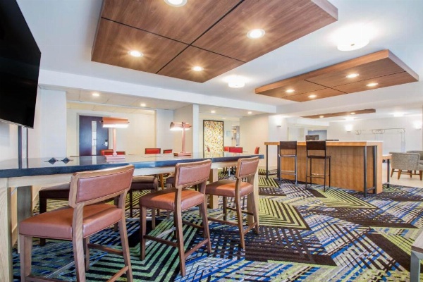 Holiday Inn Express & Suites Albany Airport - Wolf Road image 12