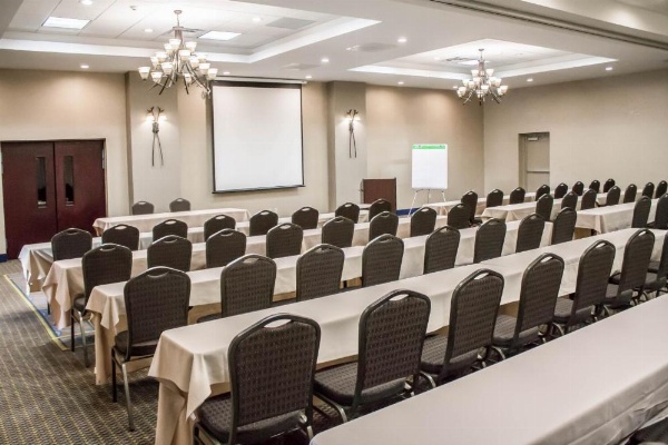 Holiday Inn Express & Suites Albany Airport - Wolf Road image 14